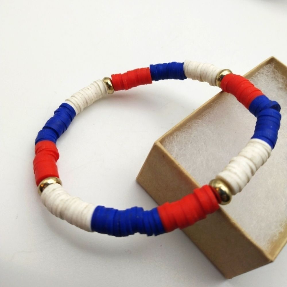 Patriotic spacer shell bracelet red white‎ and blue heishi